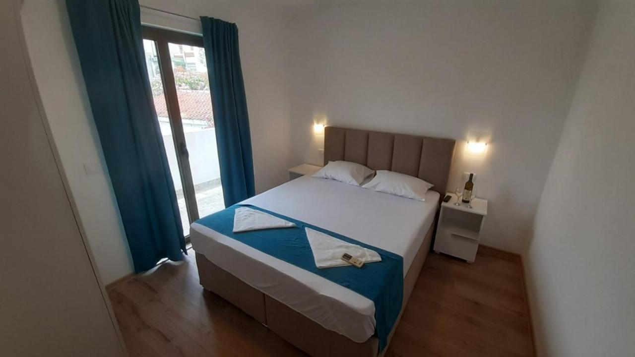 Guest House Mia Becici  Exterior photo